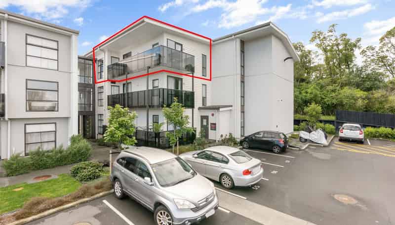 618/69 Hall Avenue, Mangere