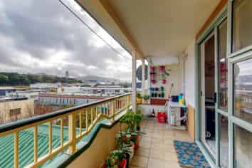 22/8 Girton Terrace, Mount Cook