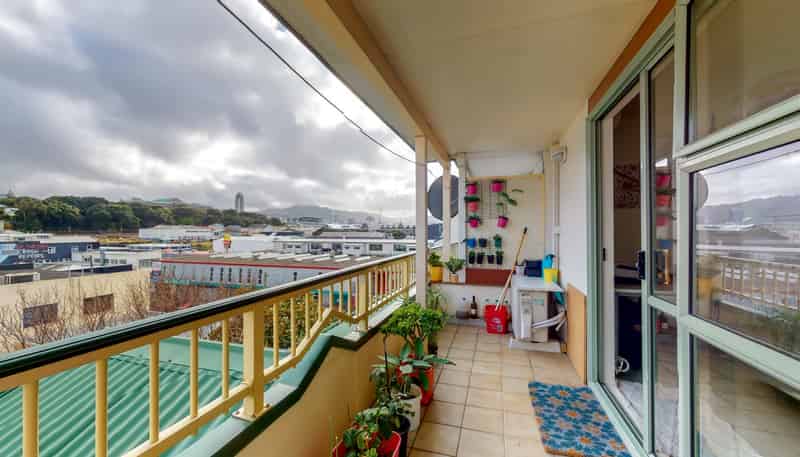 22/8 Girton Terrace, Mount Cook