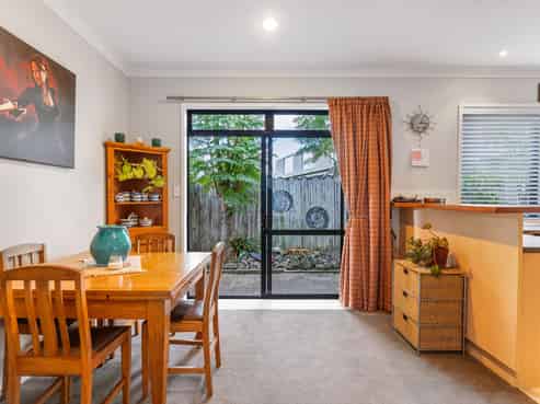 24 Araminta Place, Beachlands