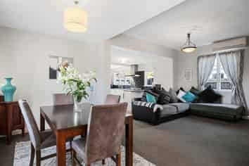 17 Kenilworth Street, Addington