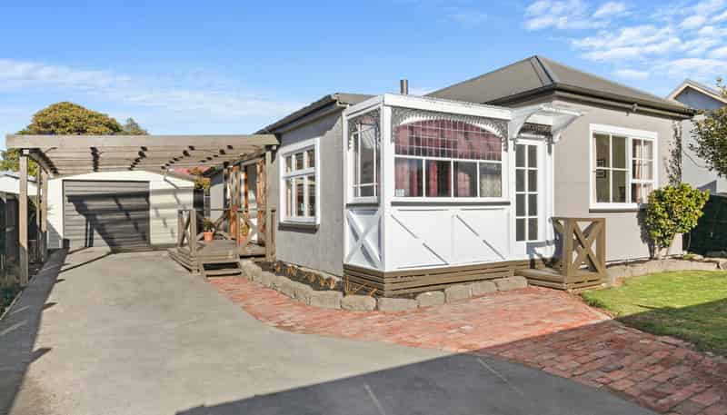 17 Kenilworth Street, Addington