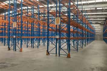 High Profile Warehouse with Yard - Sockburn