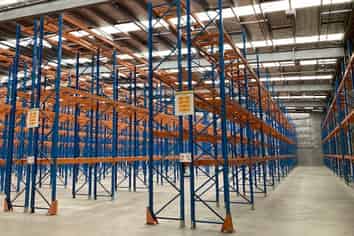 High Profile Warehouse with Yard - Sockburn