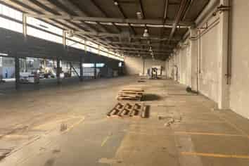 Large Industrial Warehouse with Gantry