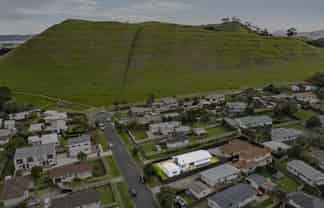 9 Putini Road, Mangere Bridge