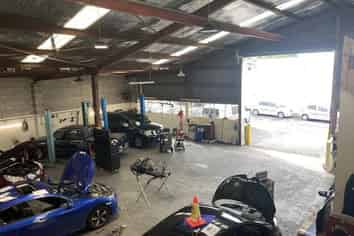 Affordable Wairau Industrial - 380sqm