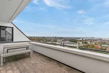 6/406 Remuera Road, Remuera