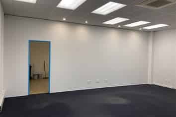 Small retail in the Heart of Ebdentown