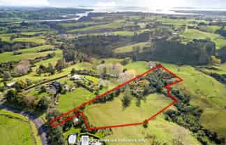 196 Trig Road, Whitford