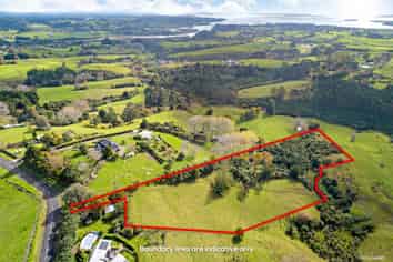 196 Trig Road, Whitford