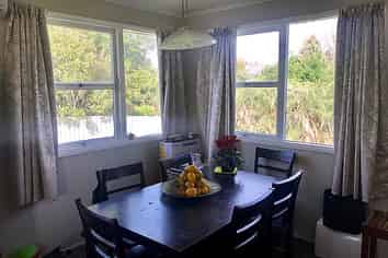 1102A Kaipara Coast Highway, Takaro