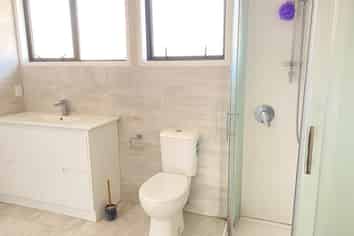 25 Ayr Road, Pakuranga