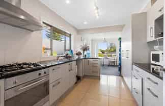 484 Great South Road, Papatoetoe