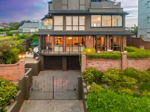 1/15 Benbow Street, Saint Heliers