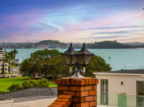 1/15 Benbow Street, Saint Heliers