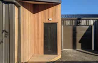 2/31 Ward Street, Addington