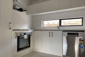 2/31 Ward Street, Addington