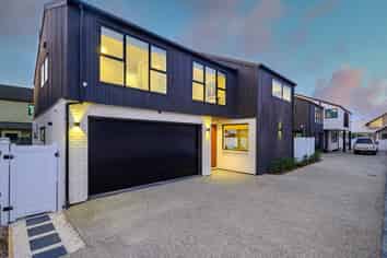 15A The Parade, Bucklands Beach