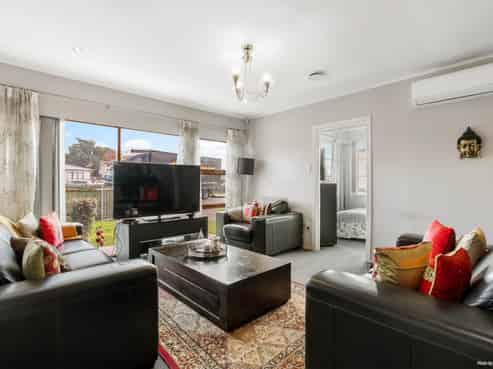 1/6 Woodside Road, Manurewa