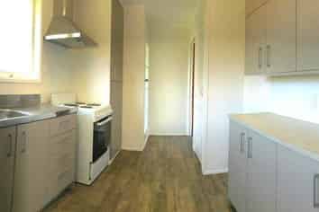 14 Zelda Avenue, Clover Park