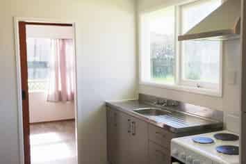 14 Zelda Avenue, Clover Park