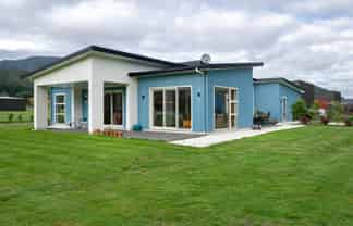 115 Hawker Lane, Blenheim Central