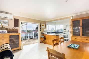 8 Lismore Street, Strandon