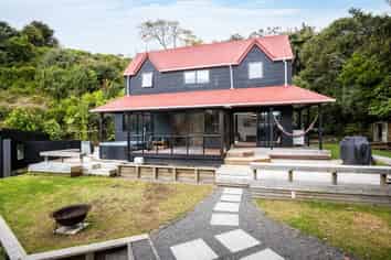 5A Spencer Place, Merrilands