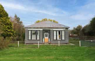 1242 Waipahi Highway, 