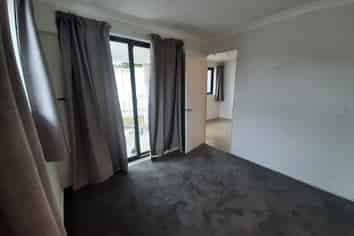 6/8 Panama Road, Mount Wellington