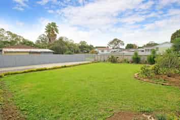 3 Harwell Place, Mangere