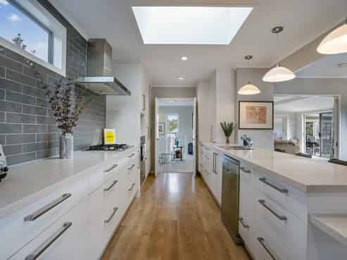 18a Bay Road, Saint Heliers