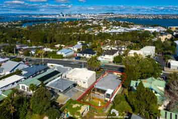 1/229 Onewa Road, Birkenhead