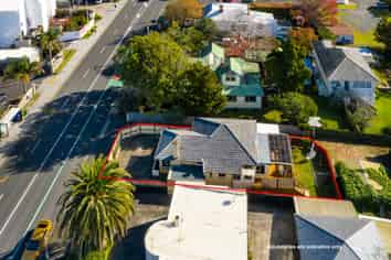 1/229 Onewa Road, Birkenhead