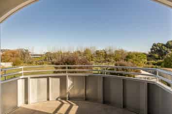 7 Thackers Quay, Woolston