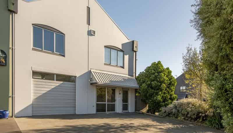 7 Thackers Quay, Woolston