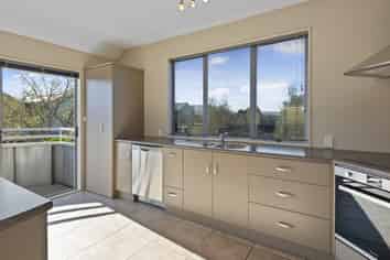 7 Thackers Quay, Woolston