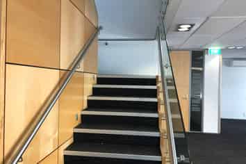 RETAIL/OFFICE - EXCELLENT PROFILE