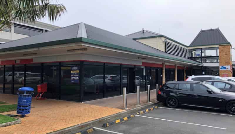 5 Tamariki Avenue, Orewa