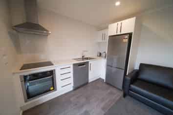 2a/20 Cameron Road, Hillcrest