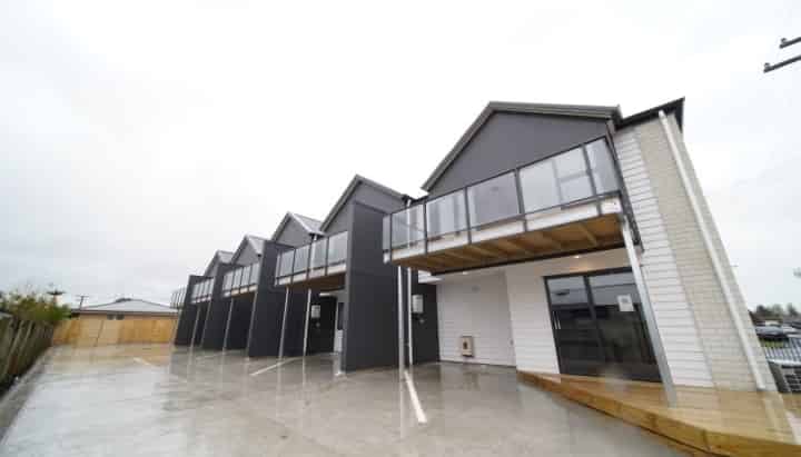 2a/20 Cameron Road, Hillcrest