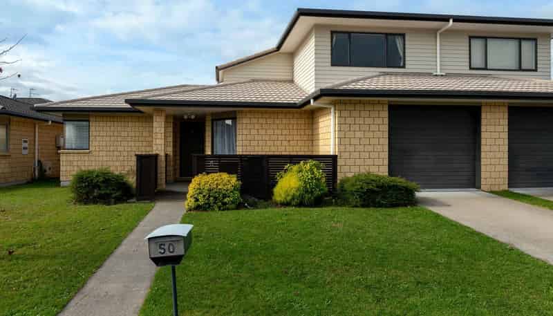 50/64 Kawaha Point Road, Kawaha Point