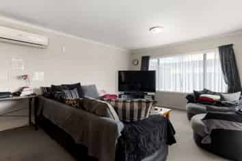 50/64 Kawaha Point Road, Kawaha Point