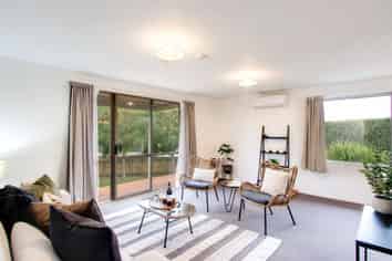 35 Duckworth Crescent, Greenmeadows