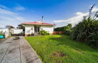13 Hughson Place, Opunake