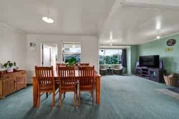 13 Hughson Place, Opunake