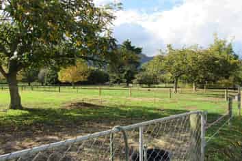 273 Stanley Road South, Te Aroha