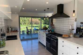 60 New River Road, Marsden