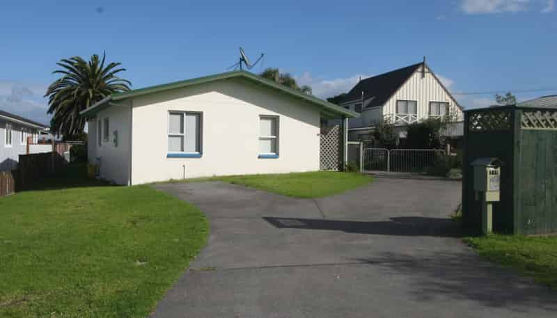 119 Hetherington Road, Whangamata